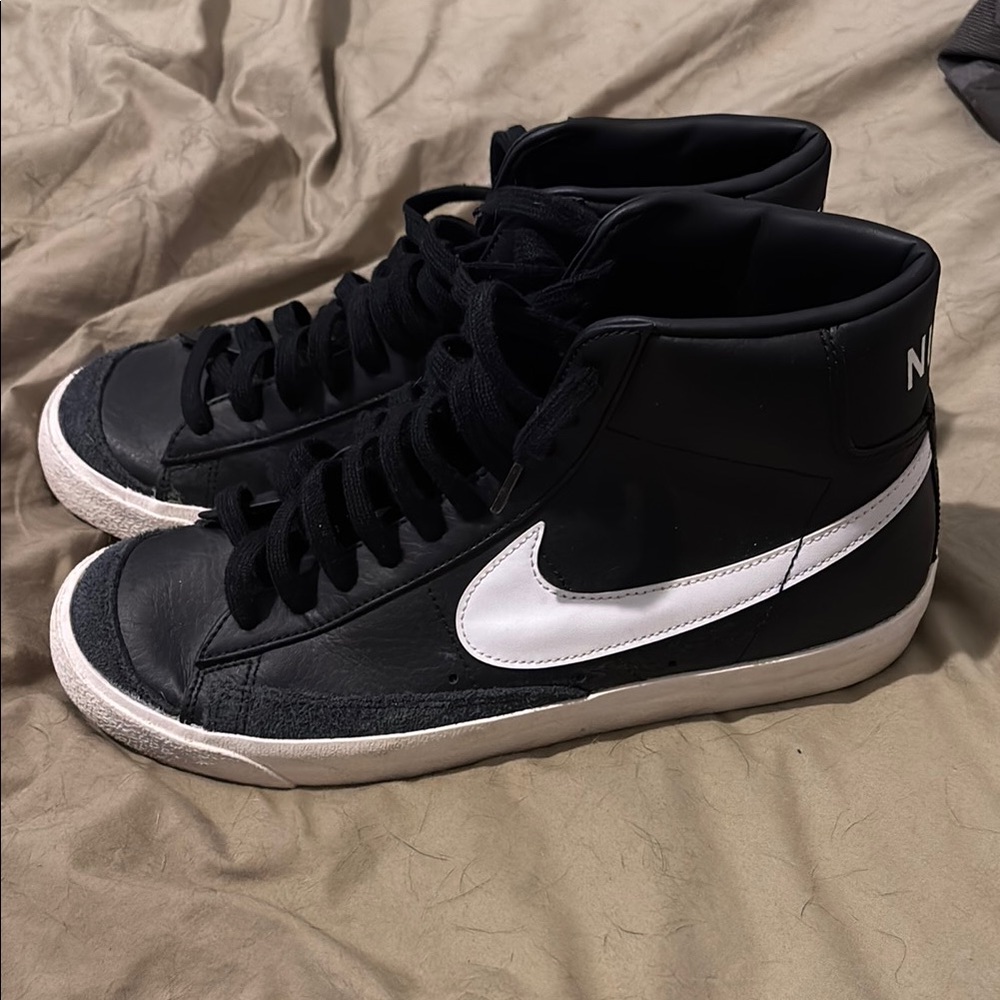 Nike Black and White High Top Blazers